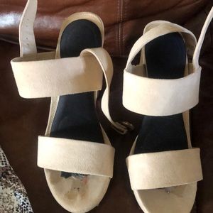 Dress heeled sandals